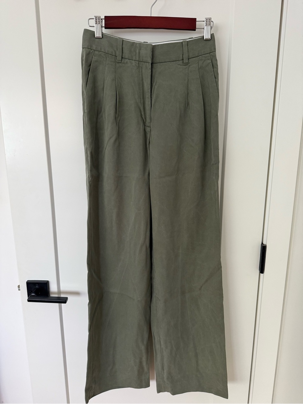Aritzia Olive Green Wide-Leg Effortless Pants- Peachy Twill